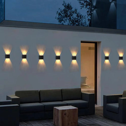 Lámpara Solar LED para Exteriores con Sensor Crepuscular
